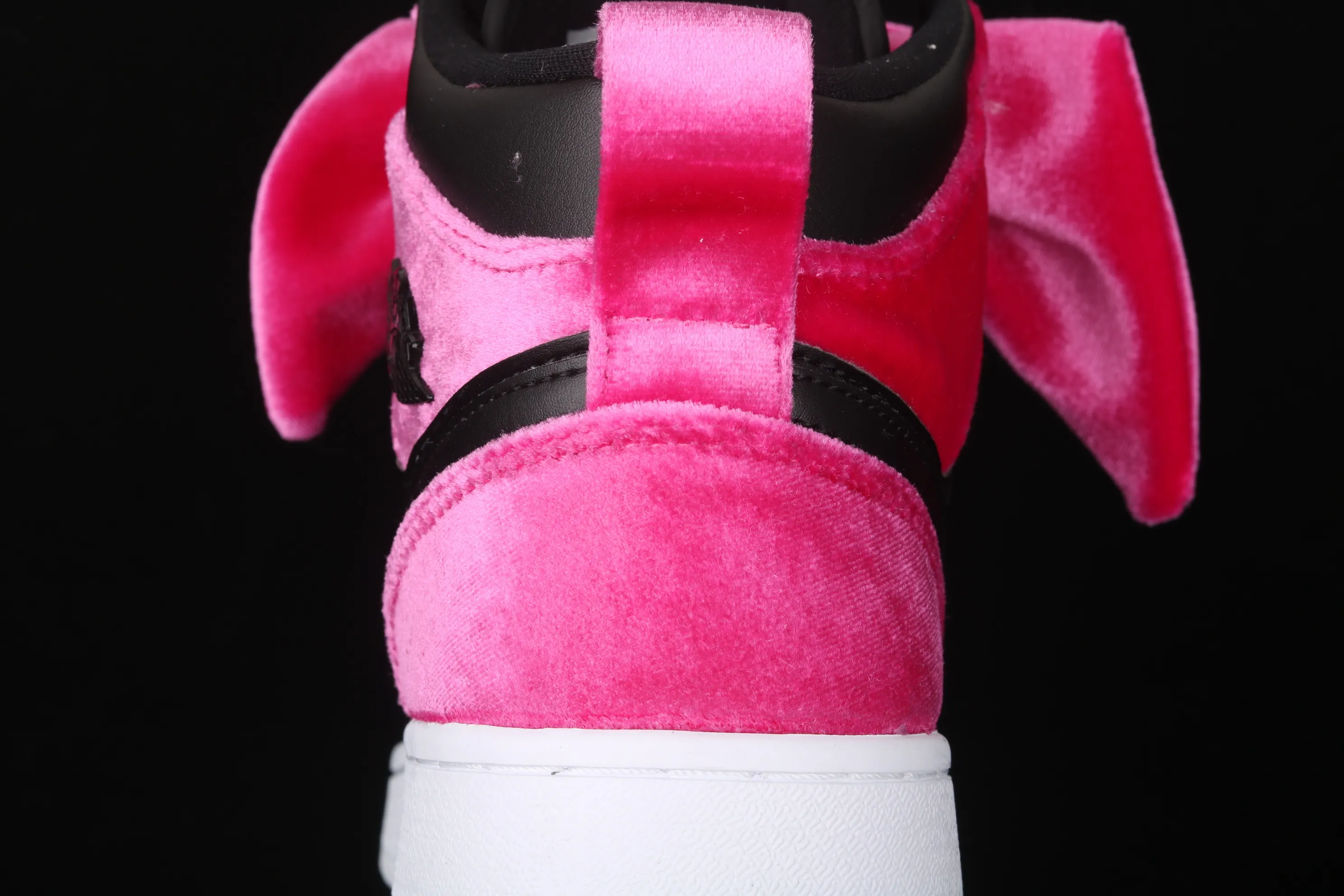 All categories Air Jordan Jordan series basketball shoes Air Jordan 1 Mid CLOT x Air Jordan 1 Mid "Fearless" AJ1 Joe 1 mid-top white silk CK5678-006